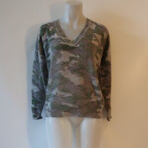 Womens 27 Miles 100% Cashmere Green, Gray Camouflage V-Neck Sweater  XS *